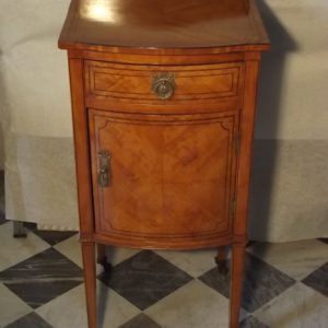 Comodino Bidermeier