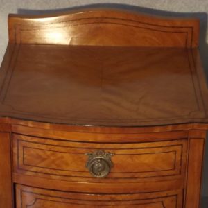 Comodino Bidermeier